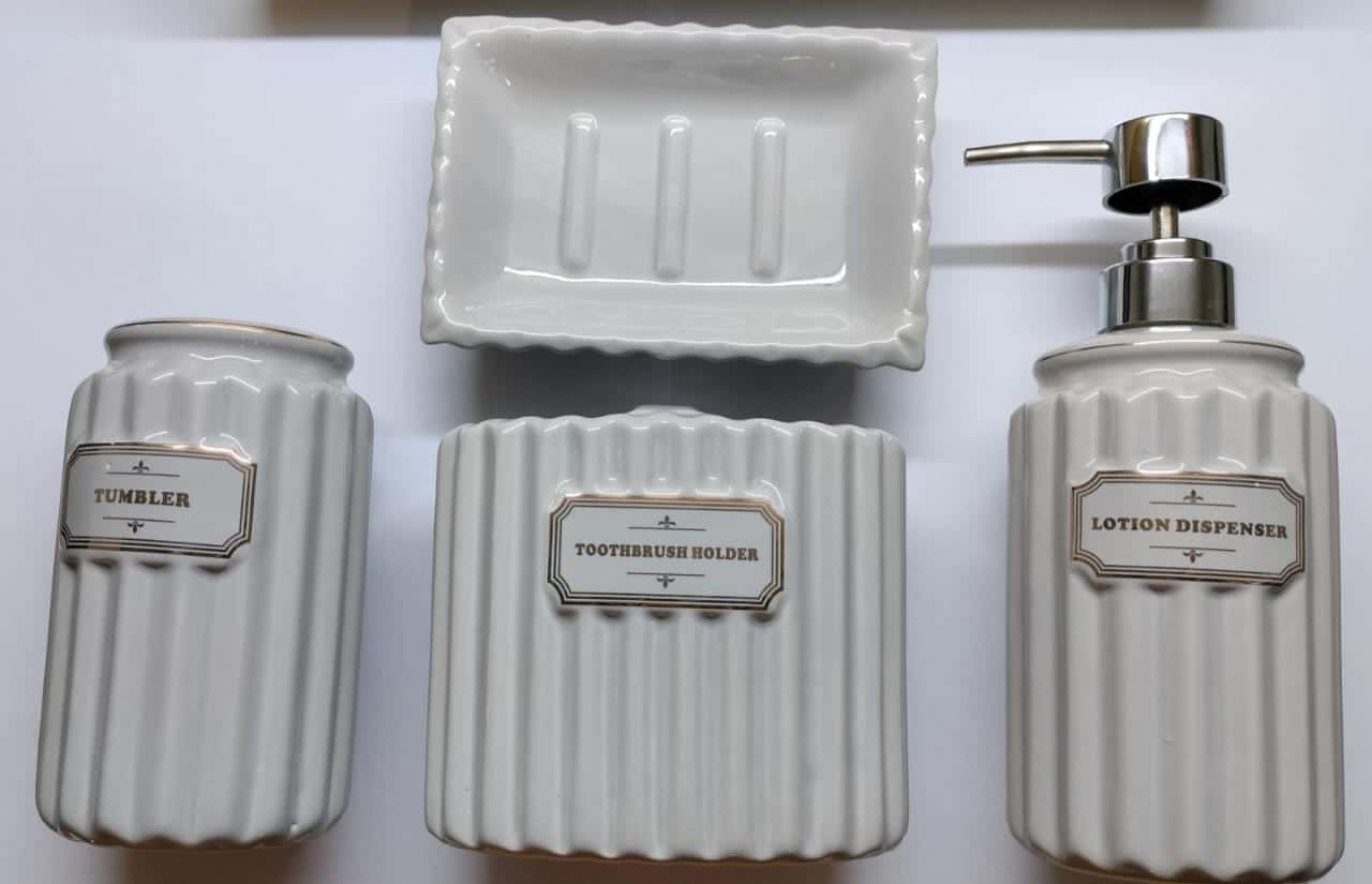 WhatsApp Image 2023-05-29 at 11.47.50-min Ceramic Bathroom Set of 4