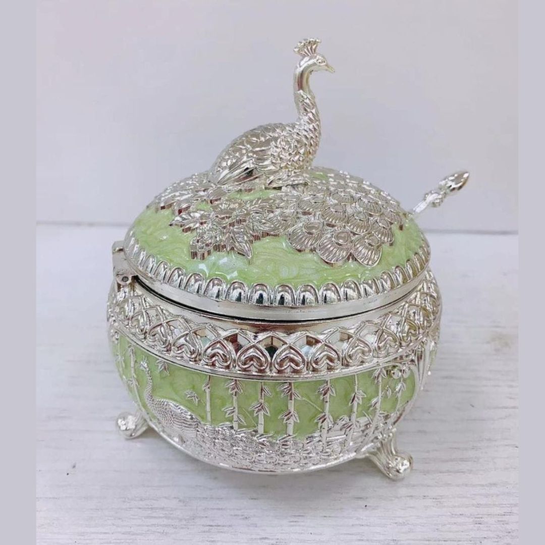 55 peacock pot