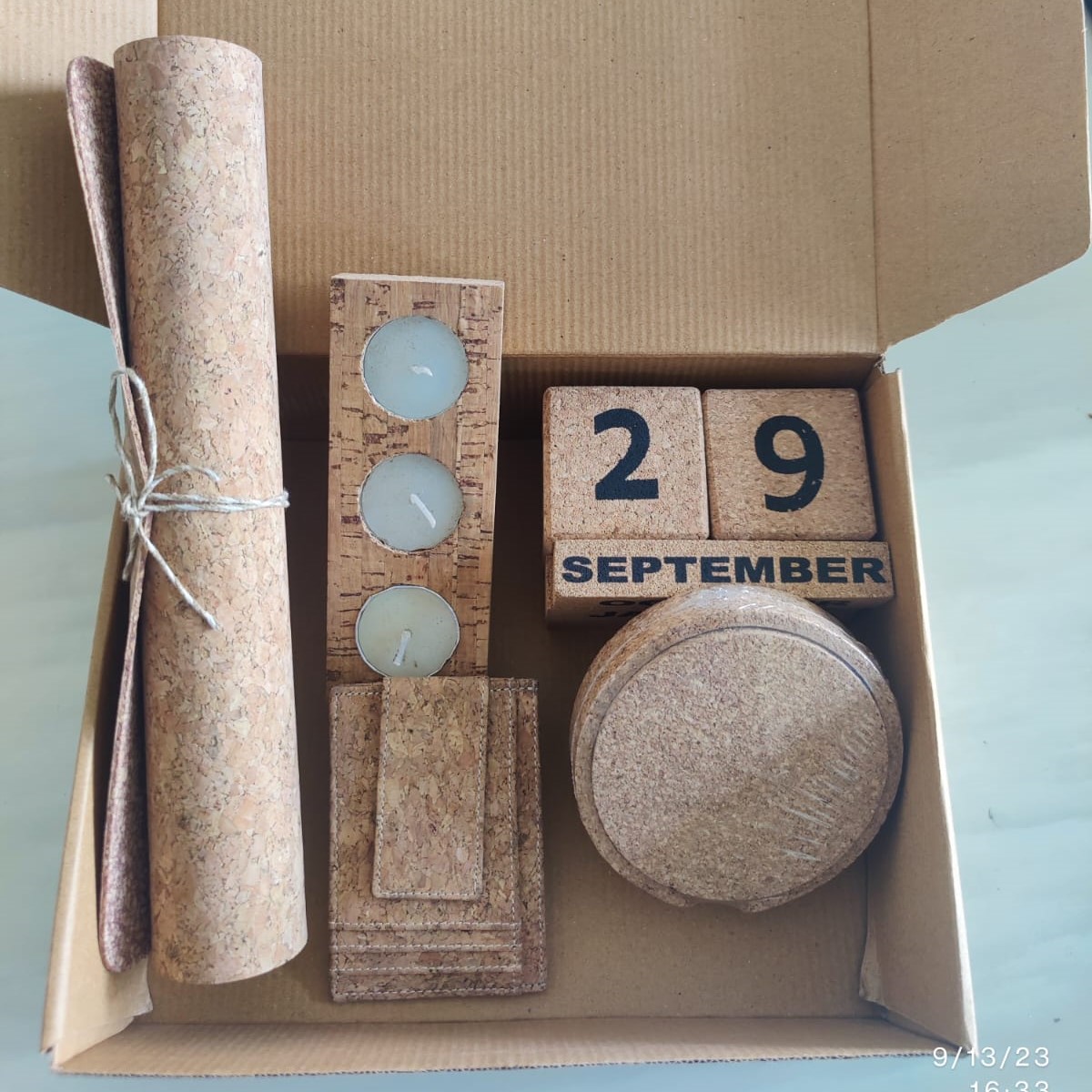 WhatsApp Image 2023-09-17 at 11.43.15 (1) hamper